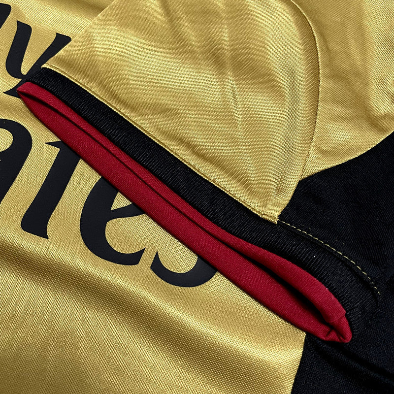 Camisa reserva retrô do AC Milan 2013/2014