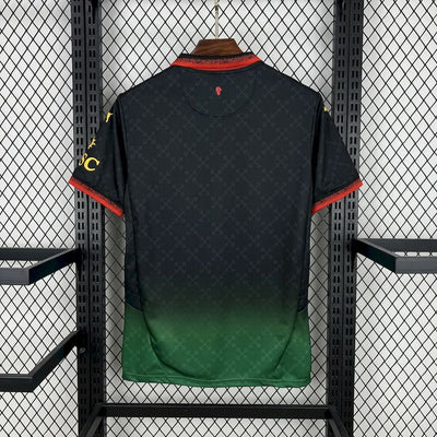 Camiseta de edición especial de marca compartida del AC Milan 2024/25