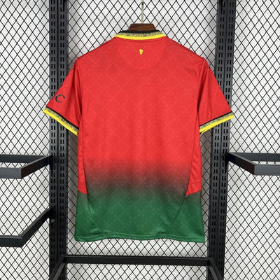 Camisa Edição Especial Co-Branded II do AC Milan 2024/25